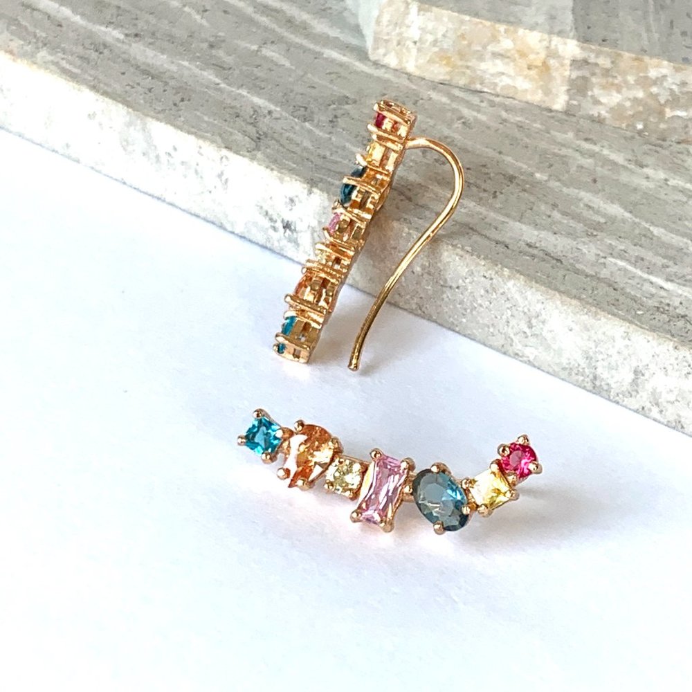 NEW~ Anthropologie Rainbow Stone Crawler Earrings - Picture 1 of 12